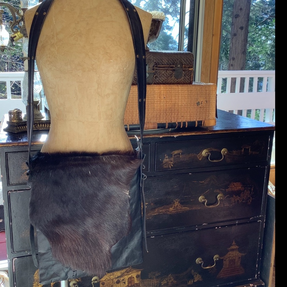 NWOT Custom Handmade Hide Leather Cross Body Bag